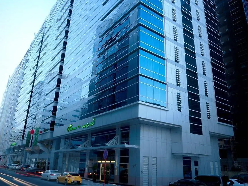Vision Links Hotel Apartment 3 Abu Dhabi 4*,